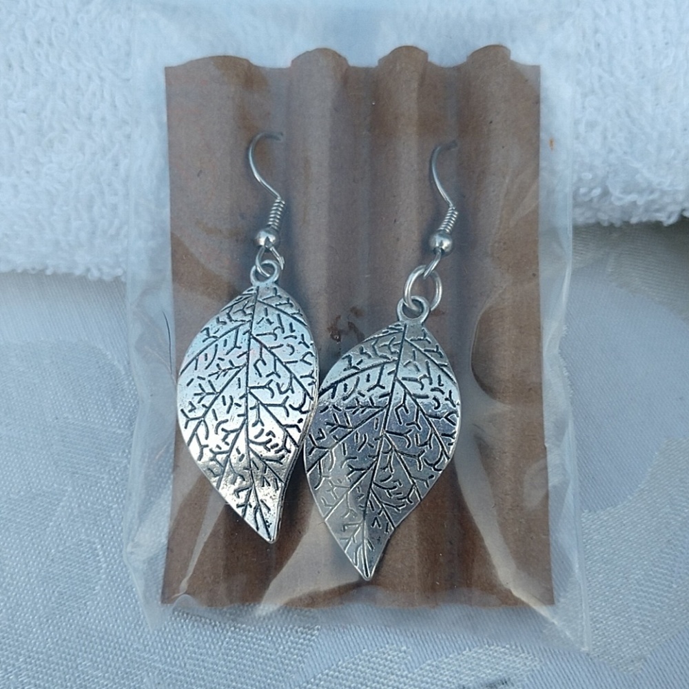 Earings